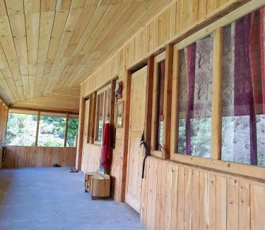 Banjar Casa | Yash wooden home stay tirthan valley