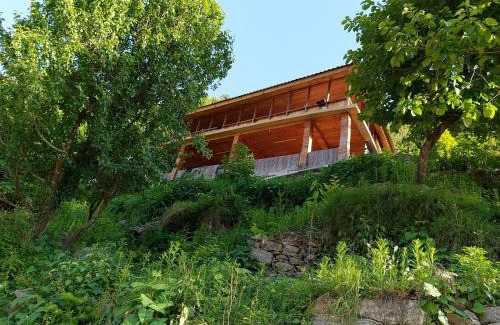 Banjar Casa | Yash wooden home stay tirthan valley