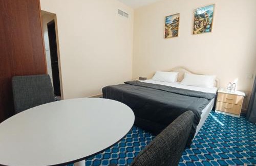 Al Jerf 2 Hotel | Yasmeen Suite Rooms