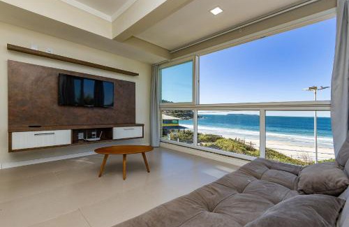 Quatro Ilhas Apartamento | Yasmin 202 – Lindo Apartamento com Vista Panorâmica para o Mar em Quatro Ilhas, com Roupa de Cama e Toalhas Inclusas.