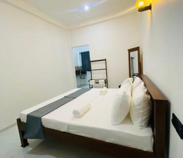 Kathaluwa Hotel | Yathi'S Surf rest