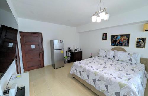 Marbella Apartamento | Yc 701-B l Habitacion en av Balboa