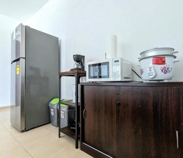 Marbella Apartamento | Yc 701-B l Habitacion en av Balboa