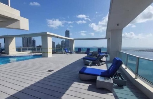 Marbella Apartamento | YC 701-C l Apartamento 2BR en av balboa