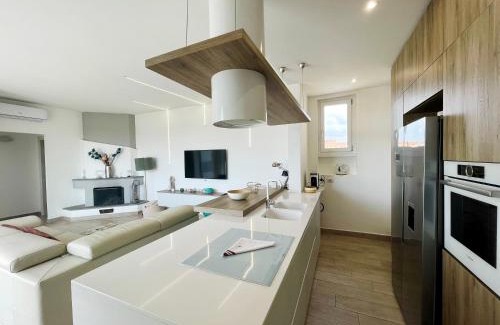 Quartiere XVII Trieste Apartamento | YCH-Attico con splendida vista su Villa Ada