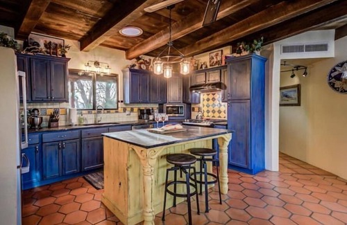 Mesilla Park Casa | Year Around Heated Pool, Mountain Views, Pets Ok