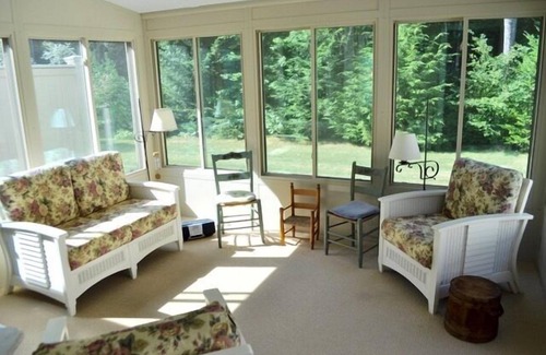 Kennebunk Condominio | Year-Round Rental - UNFURNISHED
