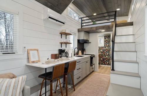 Laurelville Casa | Yeats @ Notestone Reserve Tiny Home fire pit + hot tub