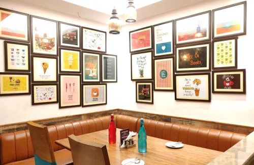 Varanasi Hotel | Yelchiko