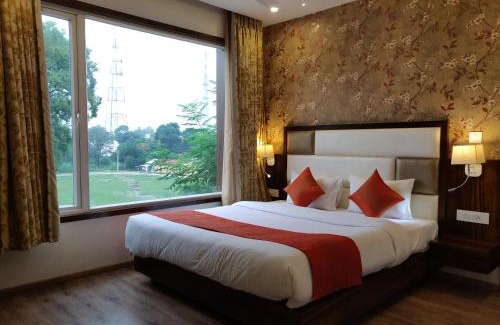 Varanasi Hotel | Yelchiko