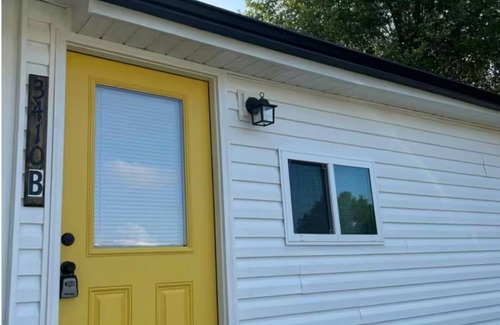 Goldsboro Apartamento | Yellow door apartment