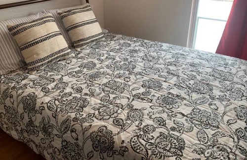 Twin Falls Cabaña | Yellow Door Cottage