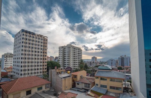 Cochabamba Apartamento | Yellow Gem Apt - Campoverde