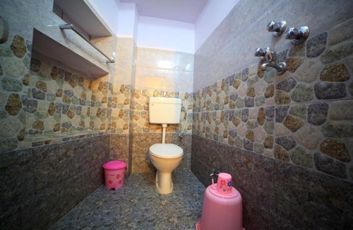 Lake Swaroop Sagar Casa | Yellow Heights