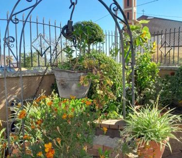 San Sostene Marina Cama Y Desayuno | Yellow House