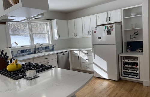 West Woodstock Casa | Yellow House on the Hill, 21 Acres, Views, Woodstock Getaway, Dog-friendly