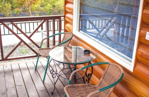 Lugu Cama Y Desayuno | Yellow Mountain Homestay