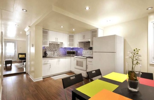 Sainte-Marie Apartamento | Yellow Stone | Comfy 1BR + Garden Near Metro & DT