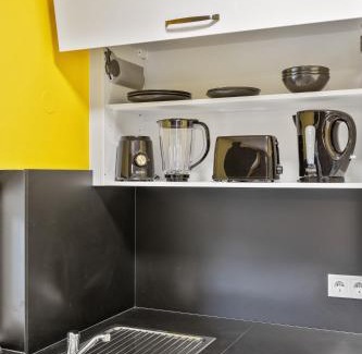 Schwarzlackenau Apartamento | Yellow Suite - Whirlpool Garden - free parking - WiFi