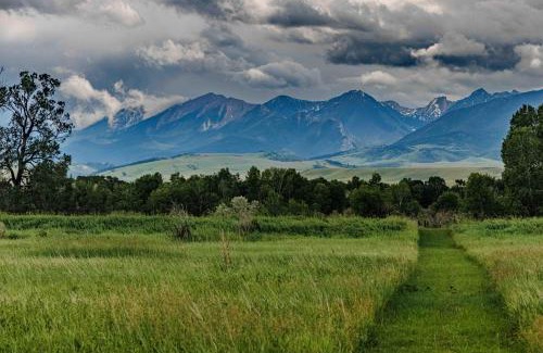 Livingston Casa | Yellowstone Crest Lodge
