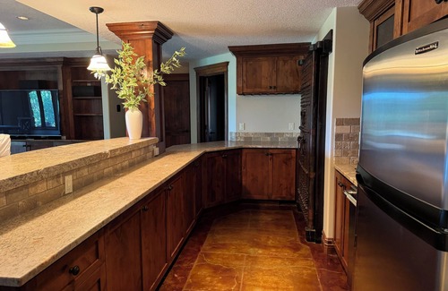 Priddis Casa | Yellowstone like ranch house retreat 15 minutes from Calgary city limits!