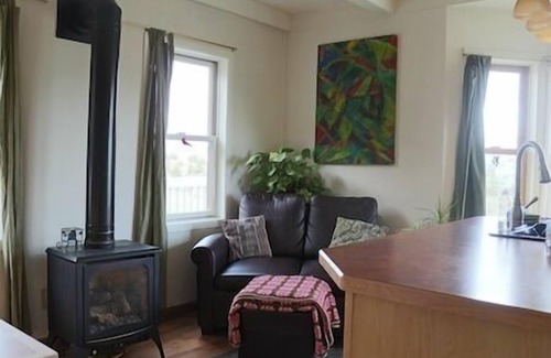 Emigrant Casa | Cozy Guest House, excelentes vistas del Emigrante Pico, 10 Minutos a Chico Hot Springs