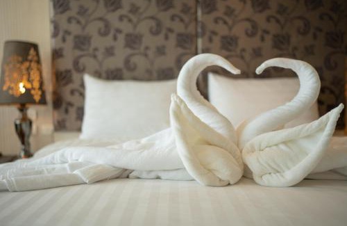 Kamala Hotel | Yenna Apartment