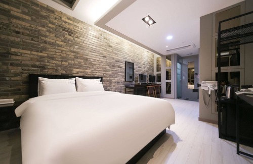 Yeongcheon Hotel | Yeongcheon D-day Hotel