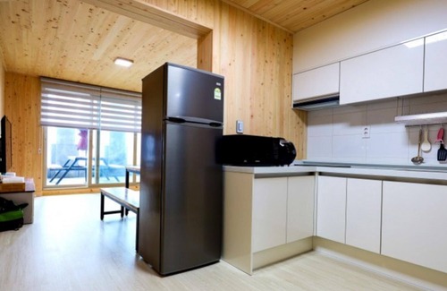 Yeongdeok Casa | Yeongdeok Hyanguiteo Pension