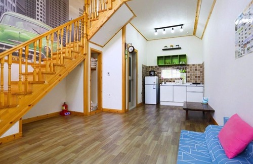 Yeongwol Casa | Yeongwol Donggang Castle Pension
