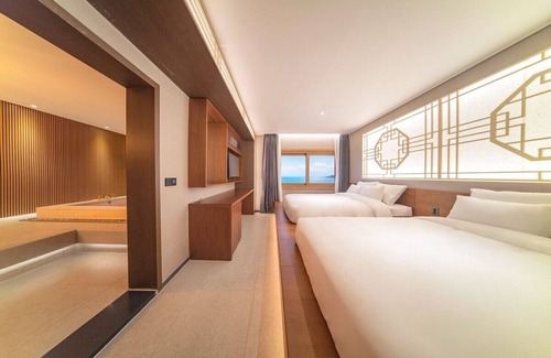 Yeongdeok Hotel | Yeonhwamoon Hotel Yeongdeok