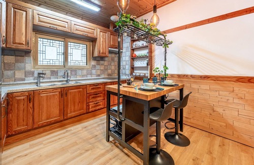 Yeosu Casa | Yeosu Elon Pension