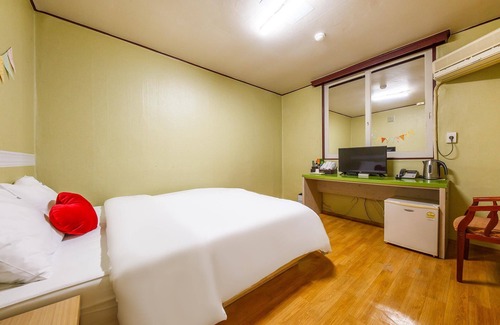Hak-dong Hotel | Yeosu Hak-dong J