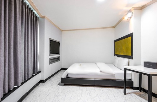 Hak-dong Hotel | Yeosu Hotel Encore
