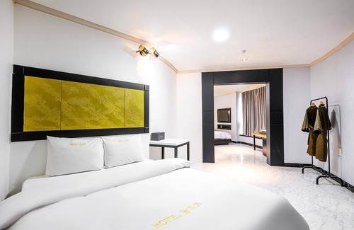 Hak-dong Hotel | Yeosu Hotel Encore