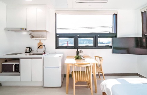 Yeosu Casa | Yeosu Nangmanstay Pension