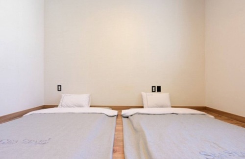Hangho Casa | Yeosu Sea Star Hostel
