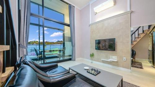 Kamdo Casa | Yeosu Wow A Pension