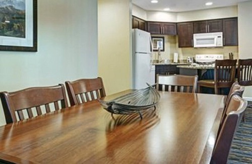 Pinetop Complejo | Yes . life is this good!
