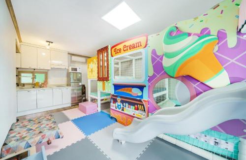Deoksan Casa | Yesan Hiyella Kids Pension