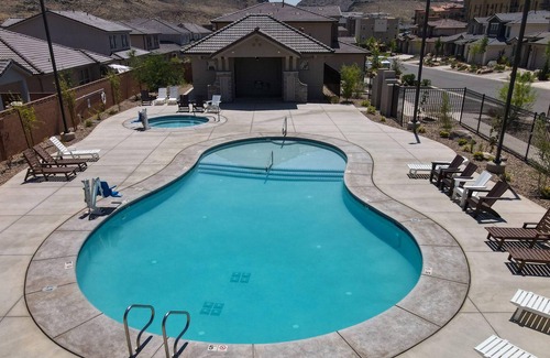 Sienna Hills Condominio | Yesterday's Escape