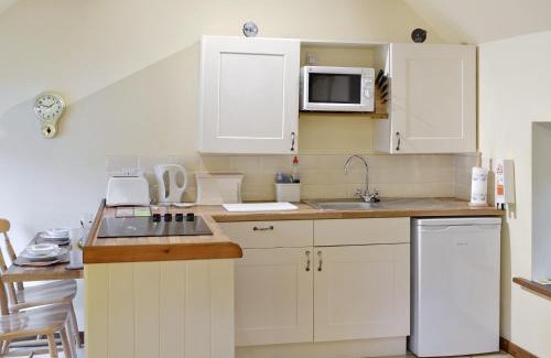 Holymoorside Casa | Yew Tree Bothy
