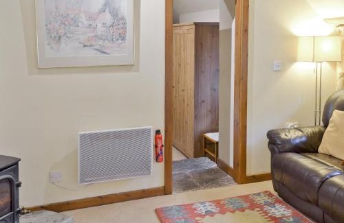 Holymoorside Casa | Yew Tree Bothy