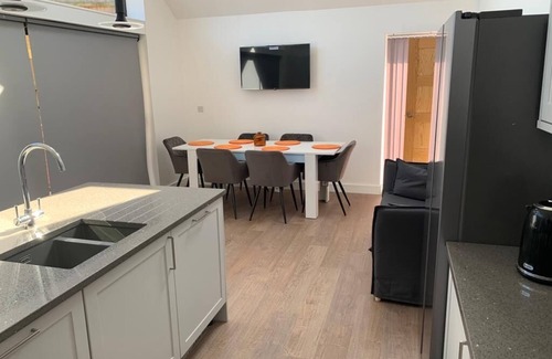 Hintlesham Cabaña | Yew Tree Cottage- A Beautiful pet Friendly 3 Bedroom Cottage in the Countryside
