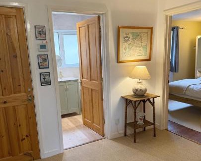 Malvern Casa | Yew Tree Cottage - walks from the door