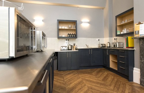 Bath Hostal | YHA Bath - Hostel