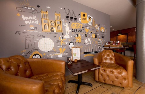 Bristol Floating Harbour Hostal | YHA Bristol