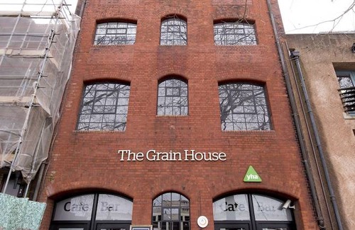 Bristol Floating Harbour Hostal | YHA Bristol