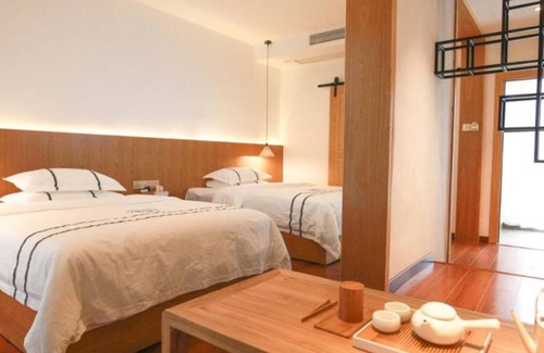 Fenghuang Casa | Yinlu Bedroom Fenghuang Hongqiao Shop