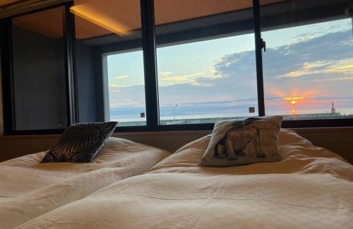 Awaji Villa | Yiyi Villa Awaji 淡路島西海岸夕日百選のvilla BBQ釣りゴルフ